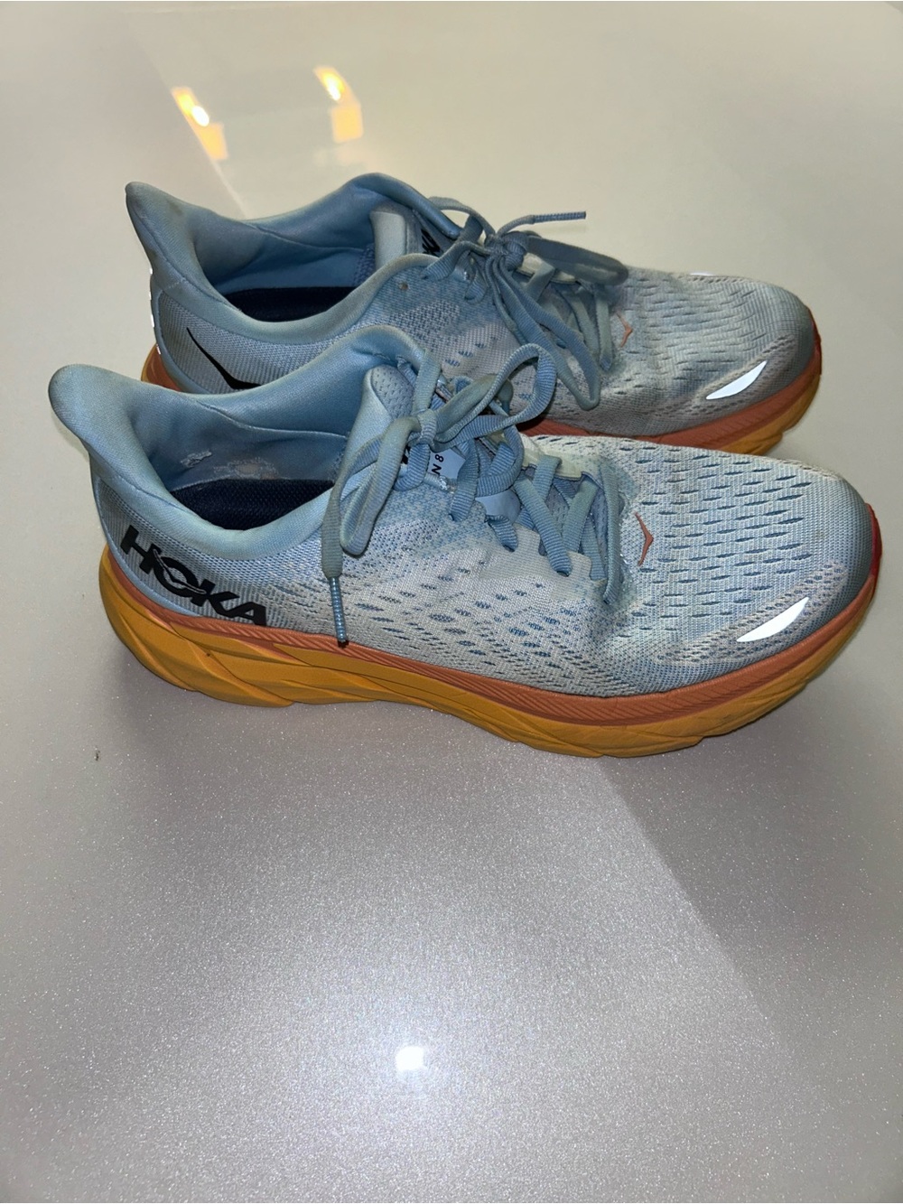 Hoka Clifton 8 - women’s 8.5